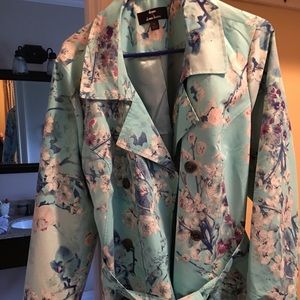 Dennis Basso trench coat/raincoat